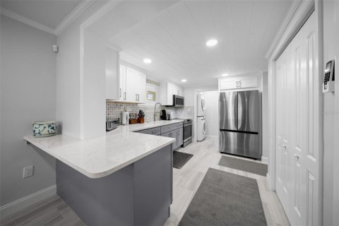 Propiedad comercial en venta en Crystal River, Florida, 466.74 m2 № 2127007 - foto 14