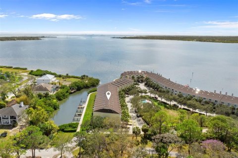 Touwnhouse à vendre à Oldsmar, Floride: 3 chambres, 170.38 m2 № 1717053 - photo 5