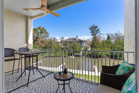 Touwnhouse à vendre à Oldsmar, Floride: 3 chambres, 170.38 m2 № 1717053 - photo 10
