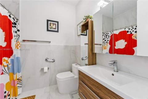 Купить таунхаус в Форт-Лодердейл, Флорида 3 спальни, 183.57м2, № 1955042 - фото 15