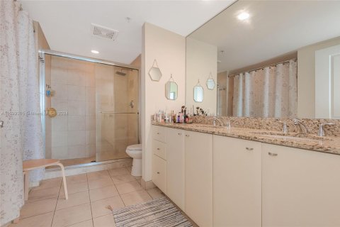 Condominio en venta en Fort Lauderdale, Florida, 2 dormitorios, 101.54 m2 № 2054643 - foto 19
