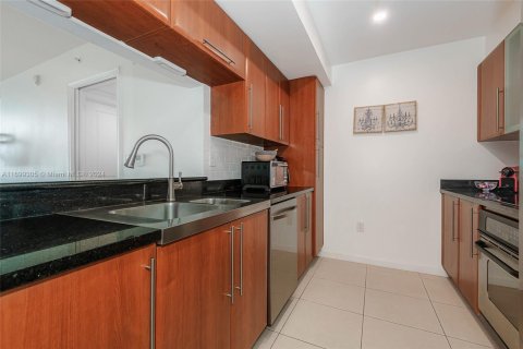 Condominio en venta en Fort Lauderdale, Florida, 2 dormitorios, 101.54 m2 № 2054643 - foto 2