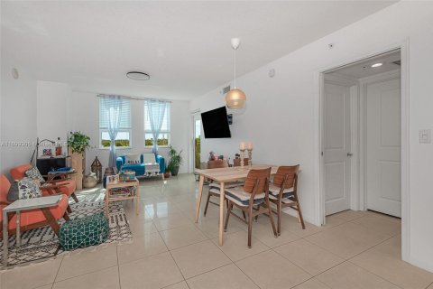 Condominio en venta en Fort Lauderdale, Florida, 2 dormitorios, 101.54 m2 № 2054643 - foto 6