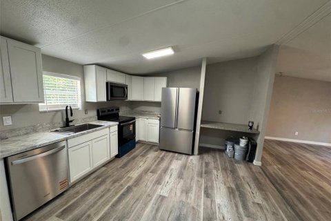 Appartement à louer à Gainesville, Floride: 2 chambres, 96.62 m2 № 2432621 - photo 3