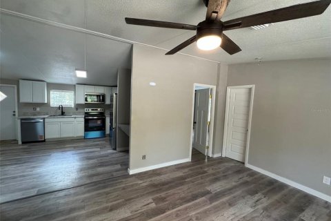 Appartement à louer à Gainesville, Floride: 2 chambres, 96.62 m2 № 2432621 - photo 6