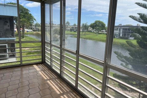 Condo in Delray Beach, Florida, 2 bedrooms  № 2253243 - photo 5