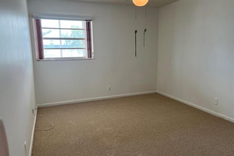 Condo in Delray Beach, Florida, 2 bedrooms  № 2253243 - photo 7