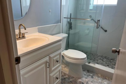 Condo in Delray Beach, Florida, 2 bedrooms  № 2253243 - photo 12