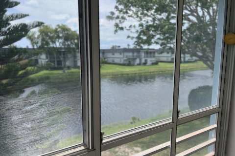 Condo in Delray Beach, Florida, 2 bedrooms  № 2253243 - photo 3