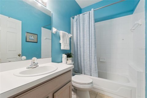 House in Davenport, Florida 4 bedrooms, 169.83 sq.m. № 2137765 - photo 19