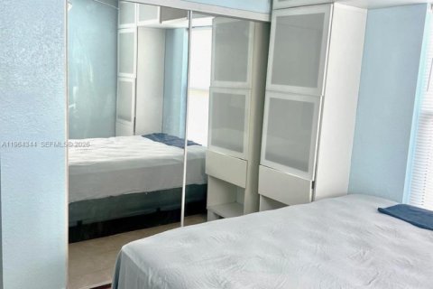 Купить виллу или дом в Биг-Пайн-Ки, Флорида 3 спальни, 115.94м2, № 2079650 - фото 13