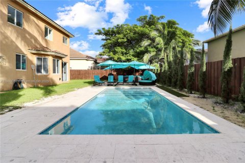 Villa ou maison à vendre à Homestead, Floride: 4 chambres, 239.5 m2 № 1945965 - photo 3