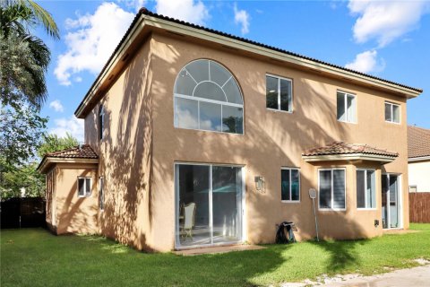 Villa ou maison à vendre à Homestead, Floride: 4 chambres, 239.5 m2 № 1945965 - photo 2