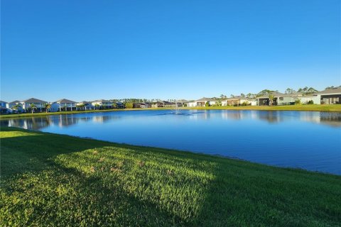 Villa ou maison à vendre à New Smyrna Beach, Floride: 4 chambres, 192.31 m2 № 2233783 - photo 3