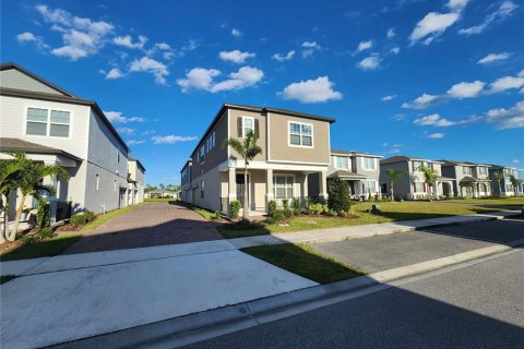 Villa ou maison à New Smyrna Beach, Floride 4 chambres, 192.31 m2 № 2233783
