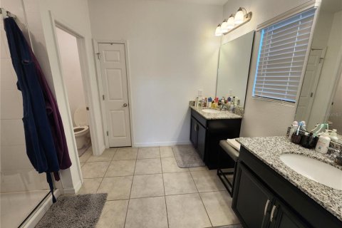 Villa ou maison à vendre à New Smyrna Beach, Floride: 4 chambres, 192.31 m2 № 2233783 - photo 15