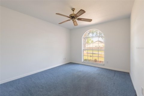 House in Lutz, Florida 3 bedrooms, 136.1 sq.m. № 2285594 - photo 16