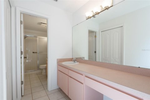 House in Lutz, Florida 3 bedrooms, 136.1 sq.m. № 2285594 - photo 18