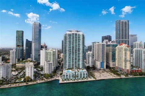 Condominio en alquiler en Miami, Florida, 2 dormitorios, 126.72 m2 № 2080824 - foto 21