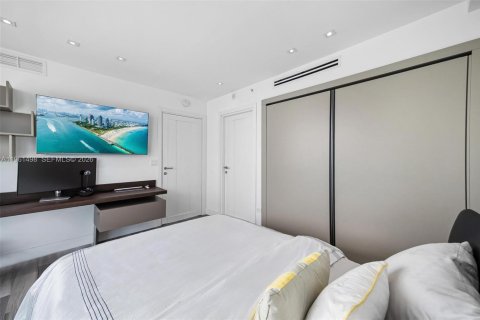 Condominio en alquiler en Miami, Florida, 2 dormitorios, 126.72 m2 № 2080824 - foto 15