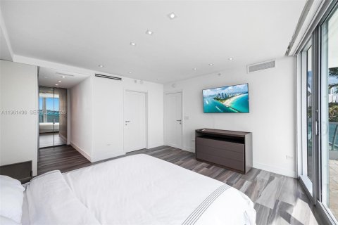 Condominio en alquiler en Miami, Florida, 2 dormitorios, 126.72 m2 № 2080824 - foto 10