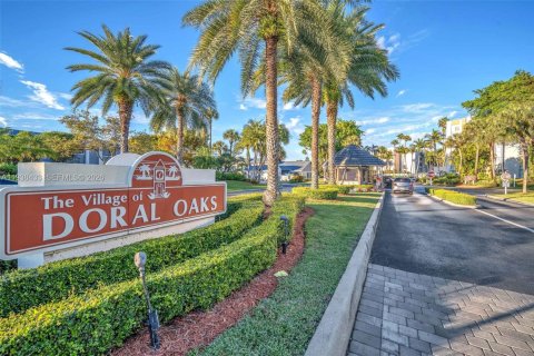 Copropriété à louer à Doral, Floride: 3 chambres, 114.27 m2 № 1996667 - photo 3