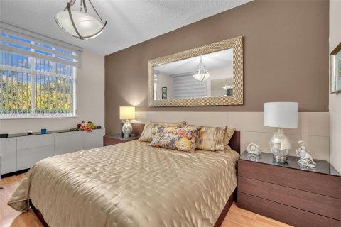 Copropriété à louer à Doral, Floride: 3 chambres, 114.27 m2 № 1996667 - photo 24