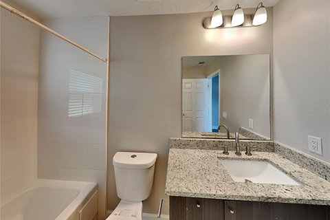 Casa en alquiler en Kissimmee, Florida, 4 dormitorios, 167.22 m2 № 1905926 - foto 12