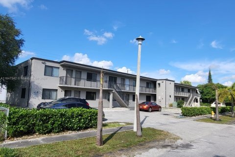 Дом в Норт-Майами, Флорида 2 спальни, 65.03м2 № 1964878