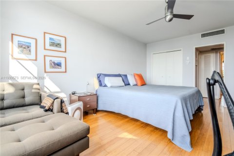 Снять в аренду кондоминиум в Майами-Бич, Флорида 2 спальни, 96.62м2, № 1998671 - фото 20