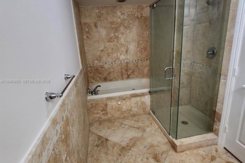 Copropriété à vendre à Coral Gables, Floride: 2 chambres, 111.02 m2 № 2027029 - photo 18