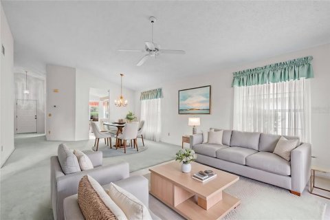 Villa ou maison à vendre à Daytona Beach, Floride: 2 chambres, 146.88 m2 № 2431839 - photo 2