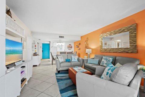 Condominio en venta en Longboat Key, Florida, 2 dormitorios, 86.21 m2 № 1734397 - foto 10