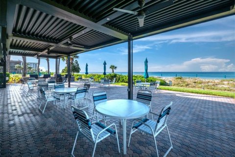 Condo in Longboat Key, Florida, 2 bedrooms  № 1734397 - photo 24