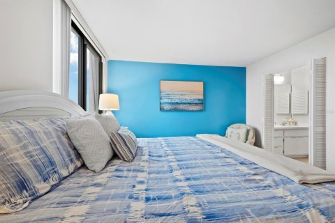 Condominio en venta en Longboat Key, Florida, 2 dormitorios, 86.21 m2 № 1734397 - foto 17