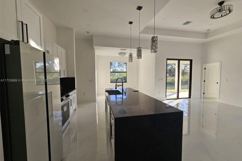 Купить виллу или дом в Лихай-Эйкерс, Флорида 3 спальни, 147.53м2, № 1985064 - фото 7