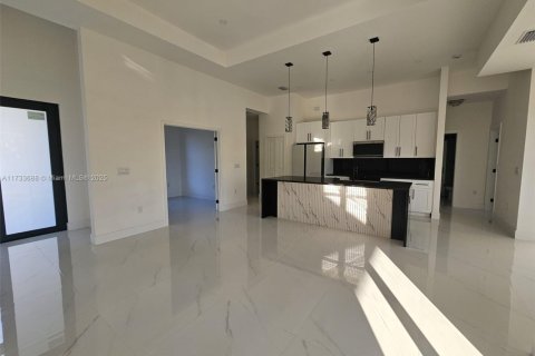 Купить виллу или дом в Лихай-Эйкерс, Флорида 3 спальни, 147.53м2, № 1985064 - фото 5