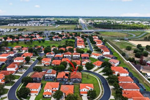 Villa ou maison à vendre à Clermont, Floride: 4 chambres, 151.62 m2 № 2091642 - photo 12