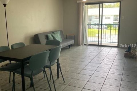Copropriété à louer à Tampa, Floride: 2 chambres, 81.66 m2 № 1877136 - photo 11