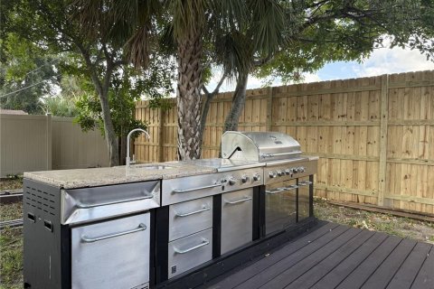 House in Bradenton, Florida 4 bedrooms, 165.27 sq.m. № 2109598 - photo 26