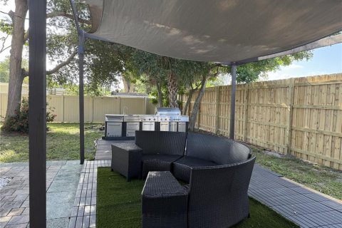 House in Bradenton, Florida 4 bedrooms, 165.27 sq.m. № 2109598 - photo 4