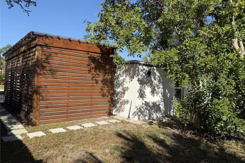 House in Bradenton, Florida 4 bedrooms, 165.27 sq.m. № 2109598 - photo 2