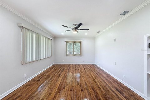 Casa en venta en Spring Hill, Florida, 3 dormitorios, 189.52 m2 № 1909705 - foto 6