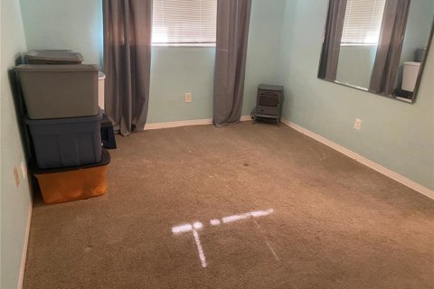 Condo in Seminole, Florida, 2 bedrooms № 2233266 - photo 10