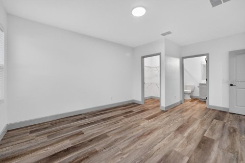 Apartamento en alquiler en Deltona, Florida, 4 dormitorios, 130.62 m2 № 1812875 - foto 28