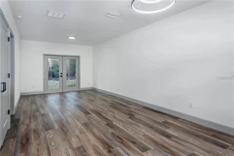 Apartamento en alquiler en Deltona, Florida, 4 dormitorios, 130.62 m2 № 1812875 - foto 8