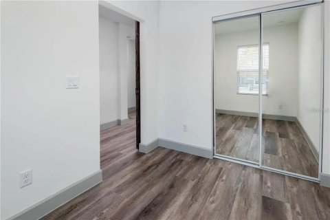 Apartamento en alquiler en Deltona, Florida, 4 dormitorios, 130.62 m2 № 1812875 - foto 13
