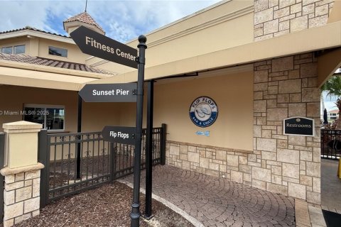 Купить виллу или дом в Киссимми, Флорида 4 спальни, 187.11м2, № 1952570 - фото 15