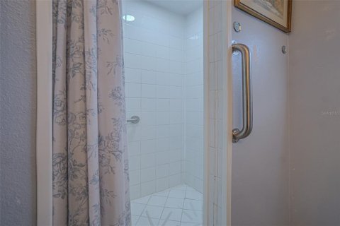 House in San Antonio, Florida 2 bedrooms, 110.09 sq.m. № 1873345 - photo 19