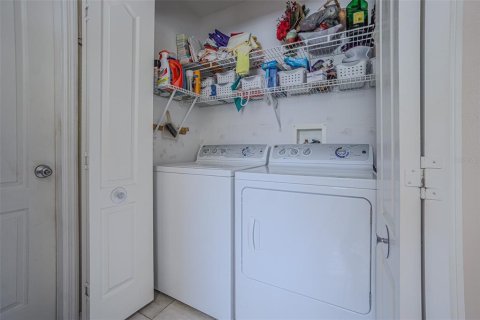 House in San Antonio, Florida 2 bedrooms, 110.09 sq.m. № 1873345 - photo 23